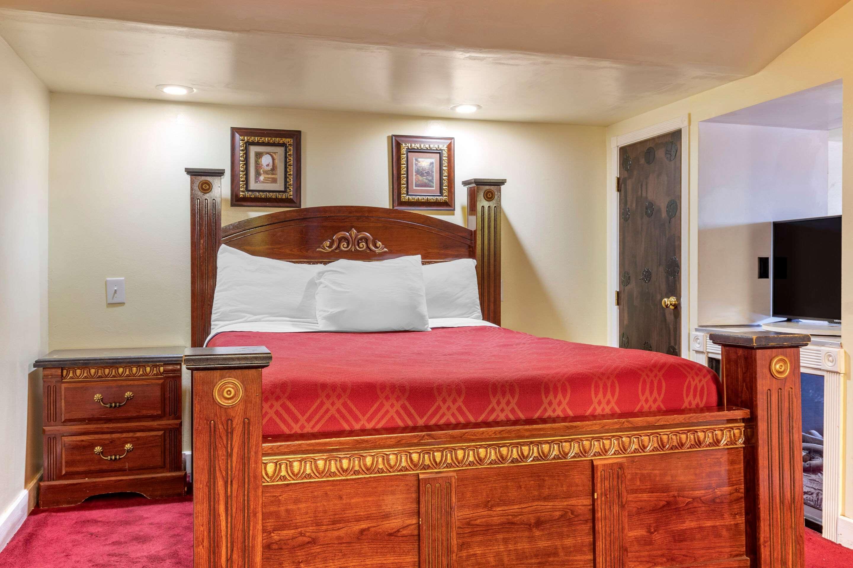 Econo Lodge Wichita Falls Downtown Экстерьер фото